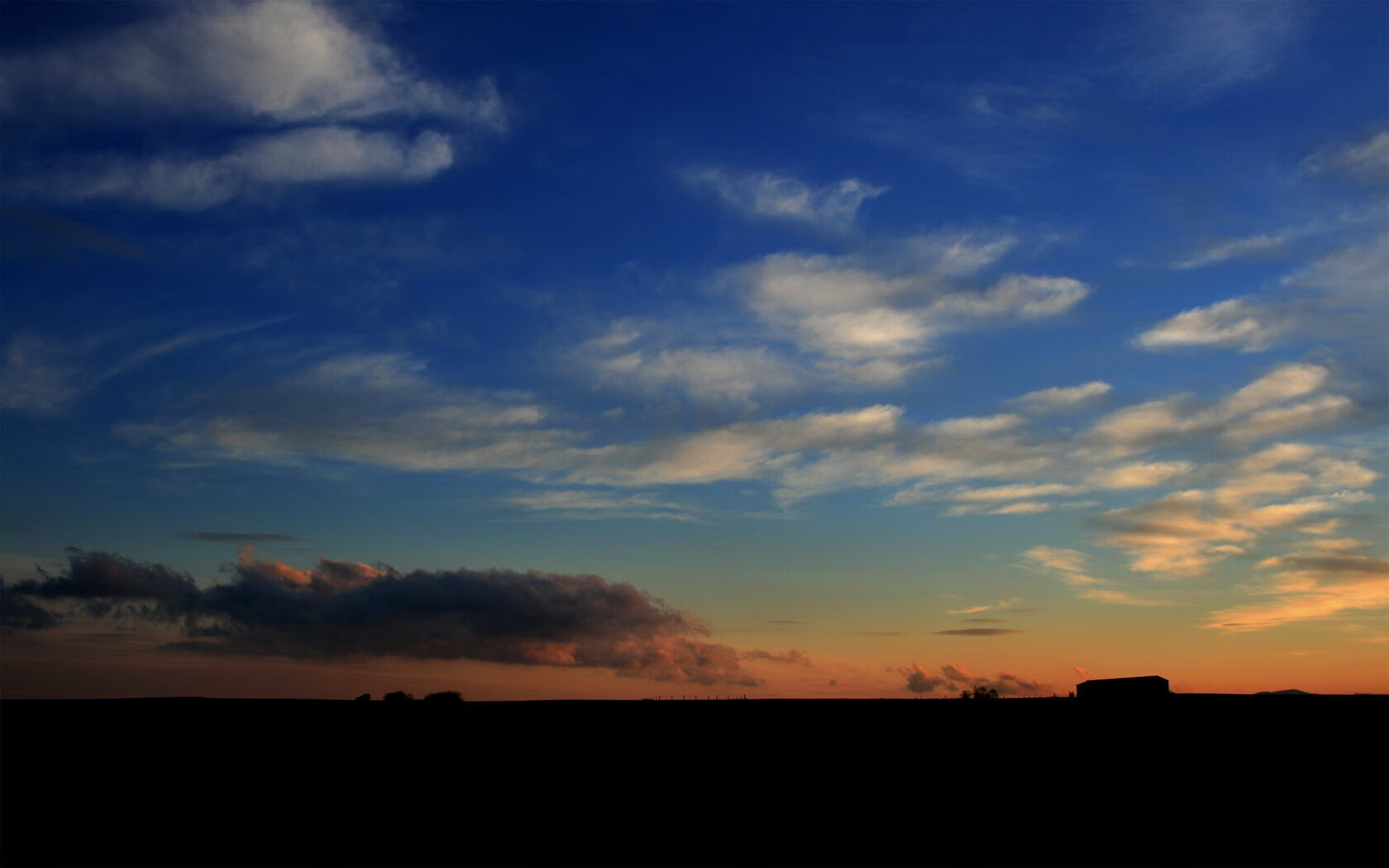 星空娱乐-广州龙狮年轻球员赛场表现亮眼，广州龙狮最新注册球员